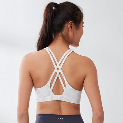 Skin Feel UV Protection Medium-Impact Sports Bra Sports Bra Her own words SPORTS Snow White Print x Bright White 70B 