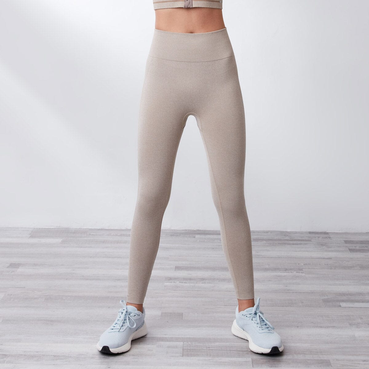 Butt-Sculpting Sustainable Seamless Knit High-Waist Cropped Petite Sports Leggings Leggings Her own words SPORTS 