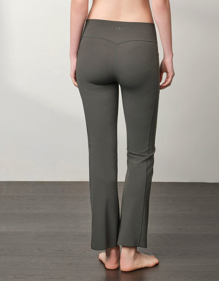 HOW-EFFORTLESS Medium Waist Kick Flare Ankle Leggings Flare Her own words SPORTS 