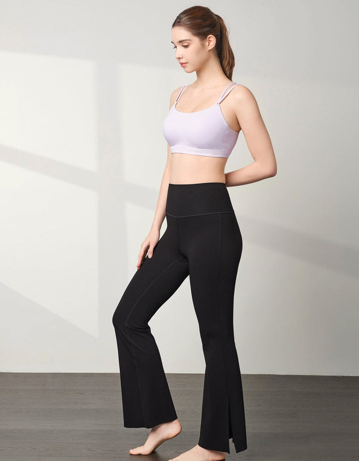 HOW-EFFORTLESS Medium Impact Light Push Up Sports Bra Medium Impact Her own words SPORTS 