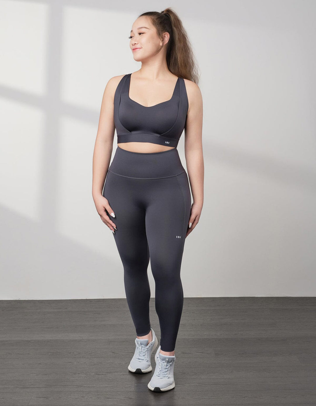 HOW-CONTROLLED Free Me Lift Up High Impact Sports Bra Sports Bra Her own words SPORTS 