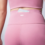 HOW- EFFORTLESS Mid V-Waist UV Protection Cropped Sports leggings Leggings Her own words SPORTS Biking Red XS