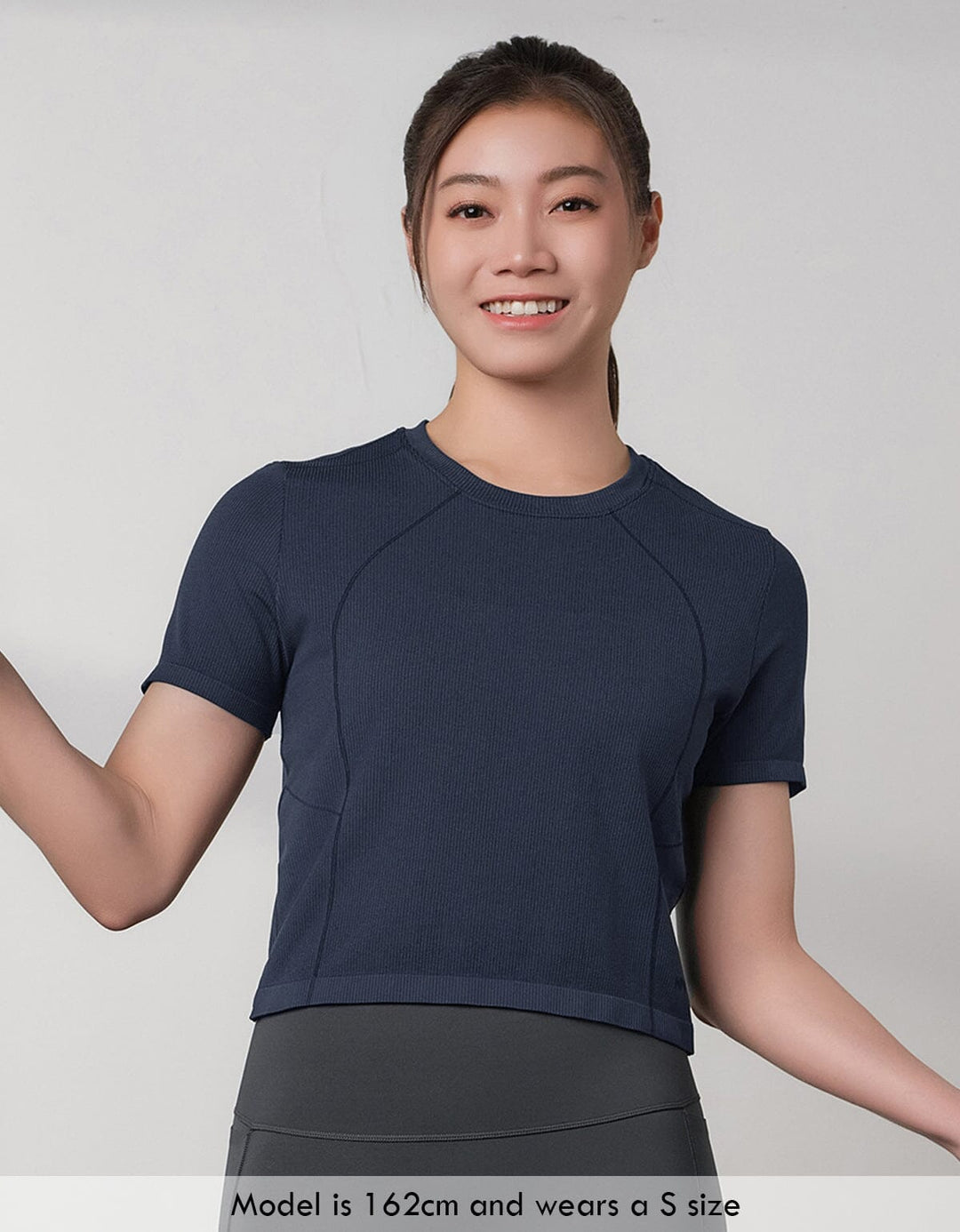 Seamless Knit Ribbed Slim Fit Crop Short Sleeve Crop Top Her own words SPORTS 