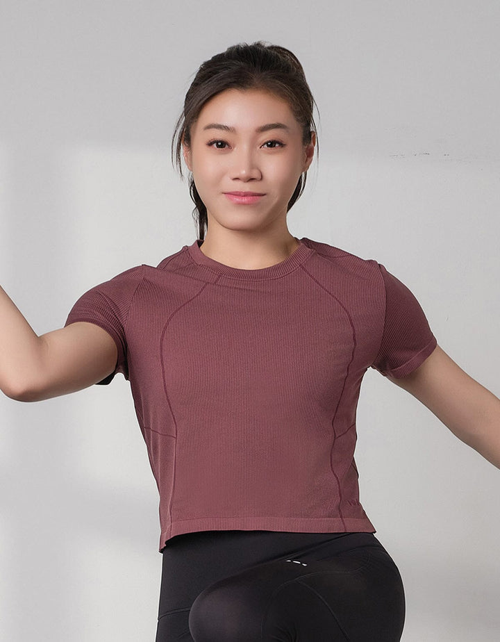 Seamless Knit Ribbed Slim Fit Crop Short Sleeve Crop Top Her own words SPORTS 