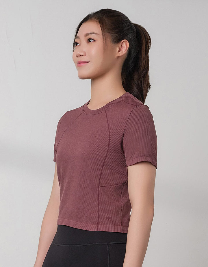 Seamless Knit Ribbed Slim Fit Crop Short Sleeve Crop Top Her own words SPORTS 