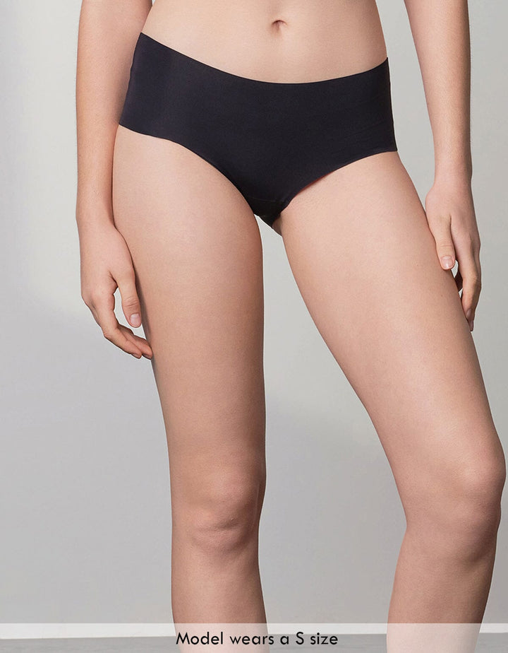 SMOOTHING Free-cut Hipster Panty Hipster Her own words 