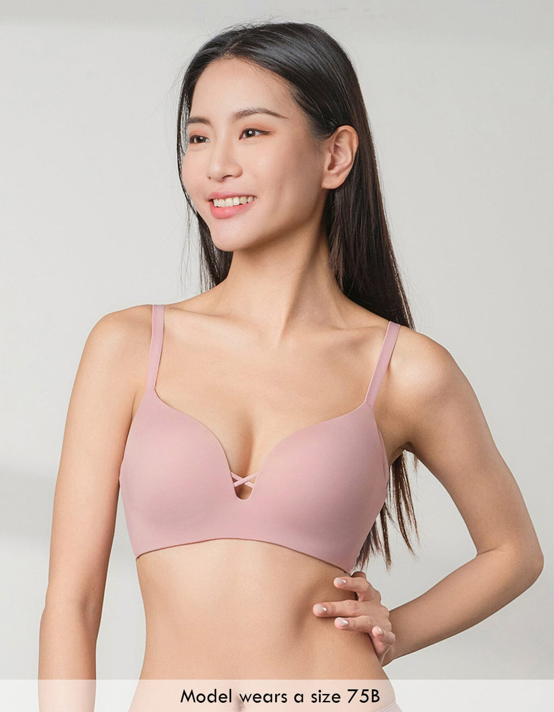 SMOOTH IT REsiltech™ Non Wired Light Push Up Bra Bra Her own words 