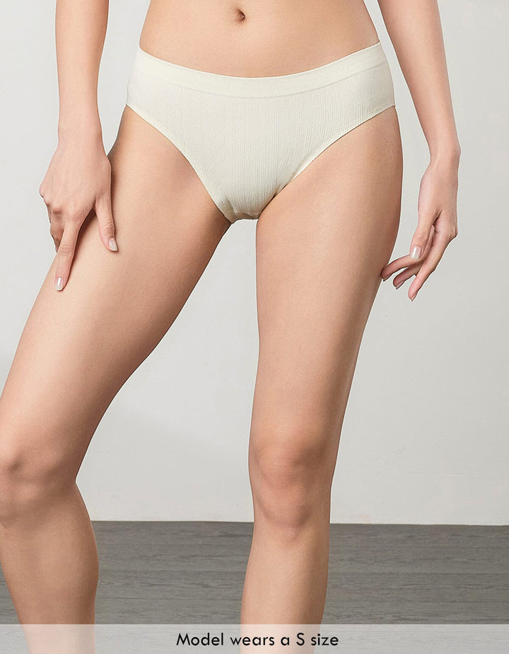 Seamless Knit Jacquard Bikini Panty Bikini Her own words 