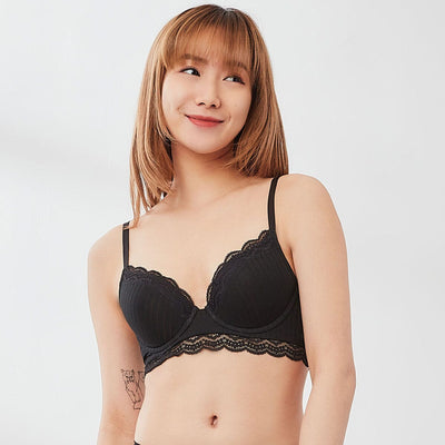 Supima® Cotton Airy REmatrixpadâ„?Lightly Lined Bra Bra Her Own Words Black 70B 