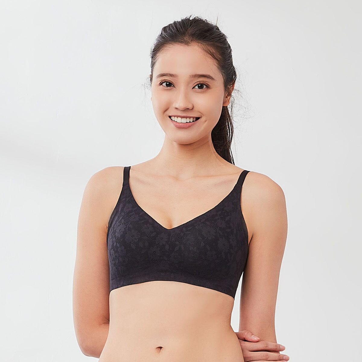 Invisible Lightmesh REextraSkin™ W-Shape support Bralette Bra Her Own Words 