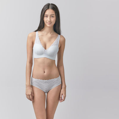 Solution Max Free Plunge W-shape Support Non Wired Lace Bra Bra Her Own Words 