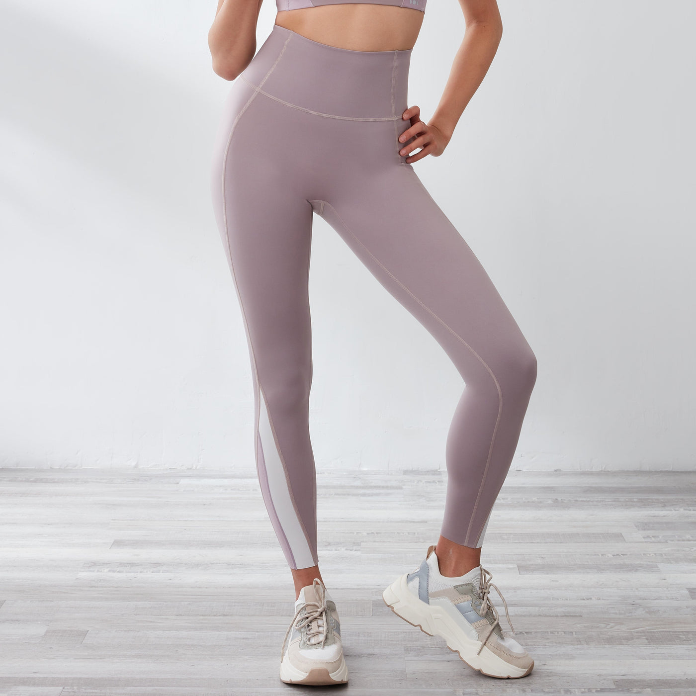 Free Shipping High Waisted Workout Leggings Active Wear Body-Building  Exercise Seamless 2PCS Yoga Set Women - China Sports Wear and Women Yoga  Wear price